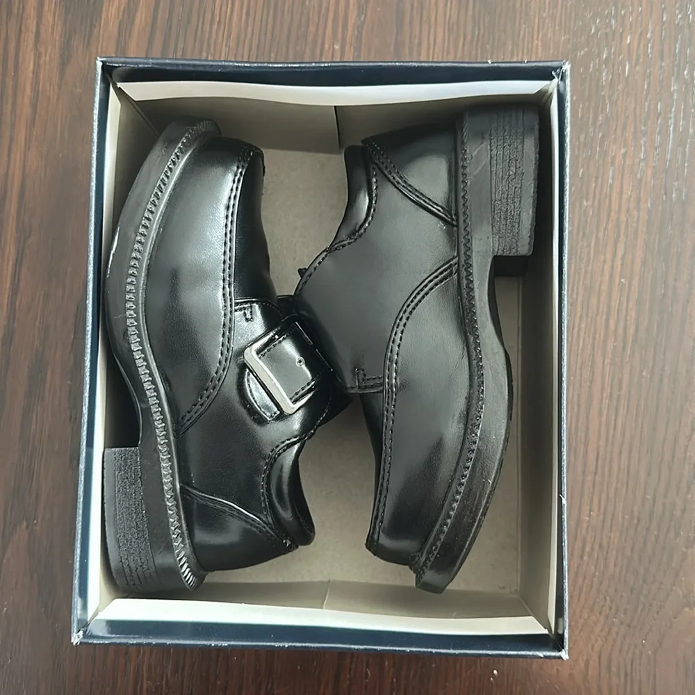 French Toast Boys Black School Uniform Dress Shoes Buckle Strap Size 7 NWT
